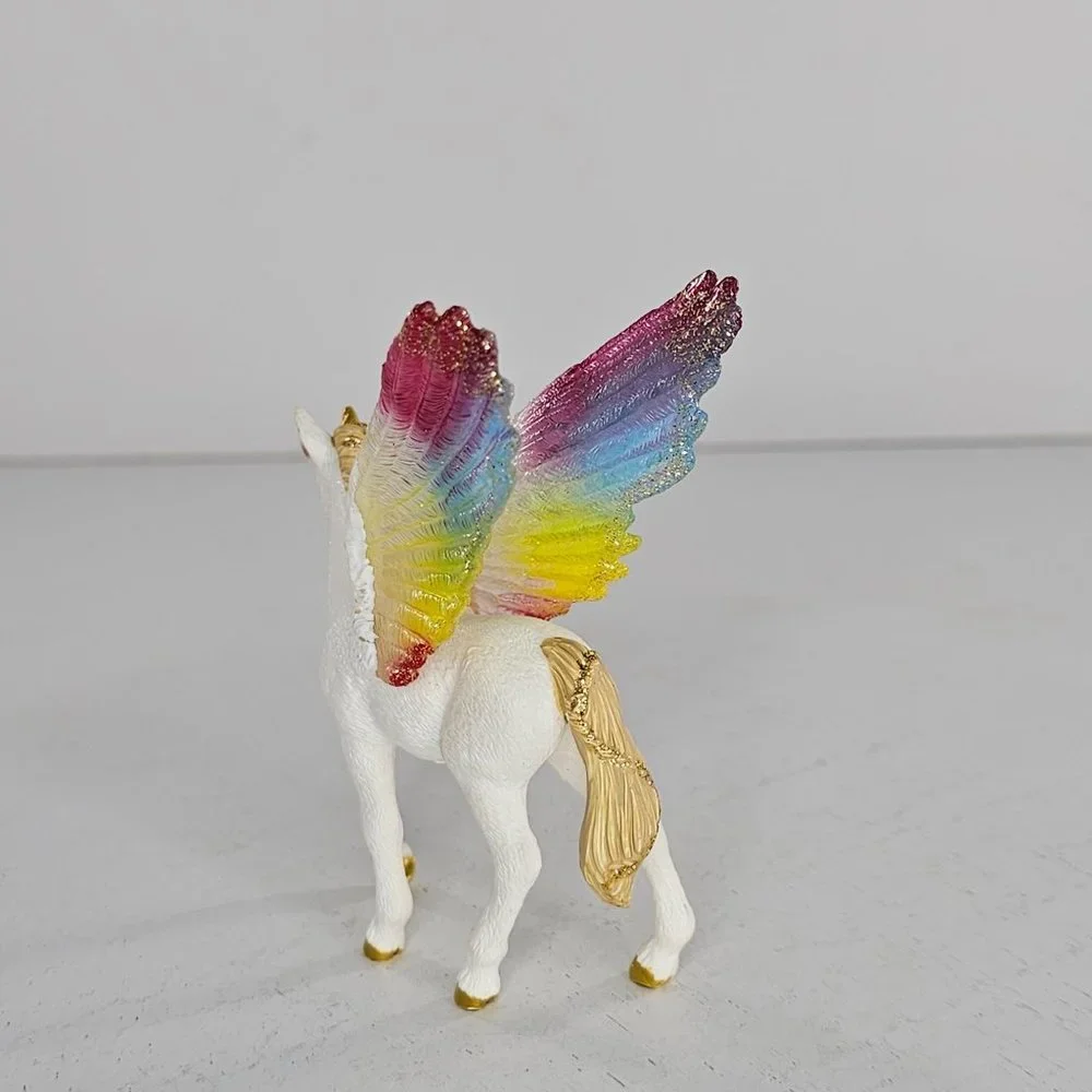 Schleich Bayala Winged Rainbow Unicorn Foal Pegasus Figure #70577